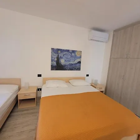 Alberto Quadrilocale A 150m Dal Mare Апартаменты